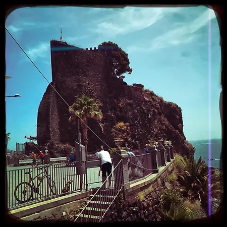 House Of Palms Apartment Aci Castello