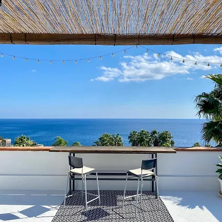 House Of Palms * Aci Castello